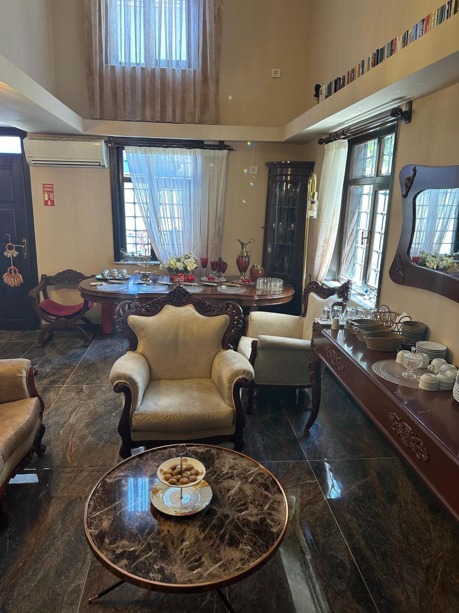 Loost Town Inn Hotel Αττάλεια Εξωτερικό φωτογραφία